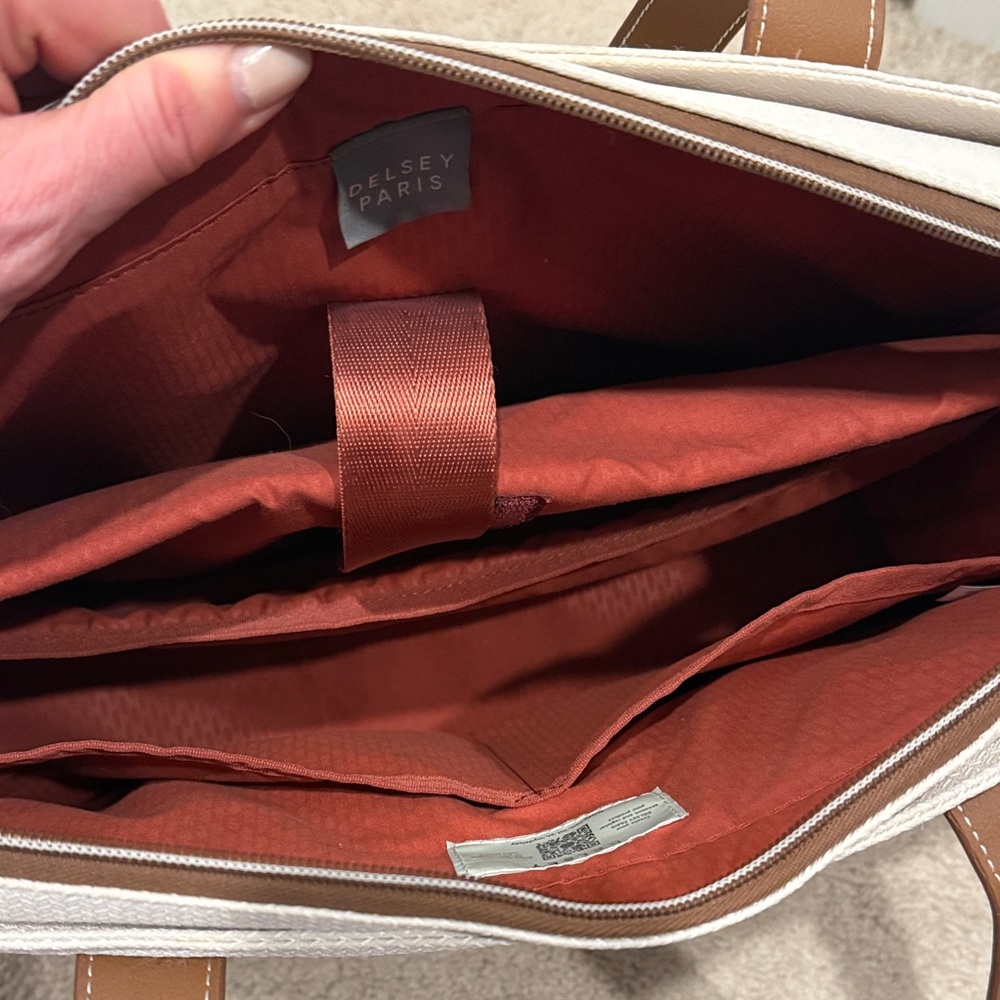 Delsey Paris Cream and Tan Shoulder Bag - Picture 7 of 7